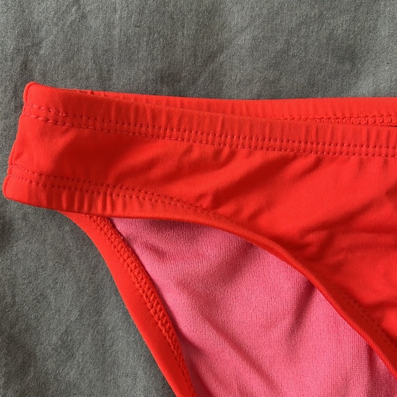 Tommy Hilfiger Swim Bottom - Picture 5 of 5